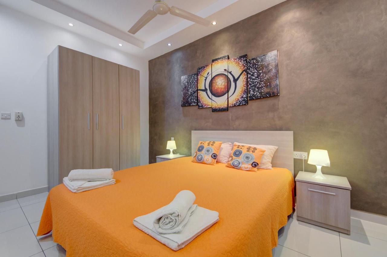 Sapphire Court 2 Bedroom Apartments By Shortletsmalta Sliema Exteriör bild