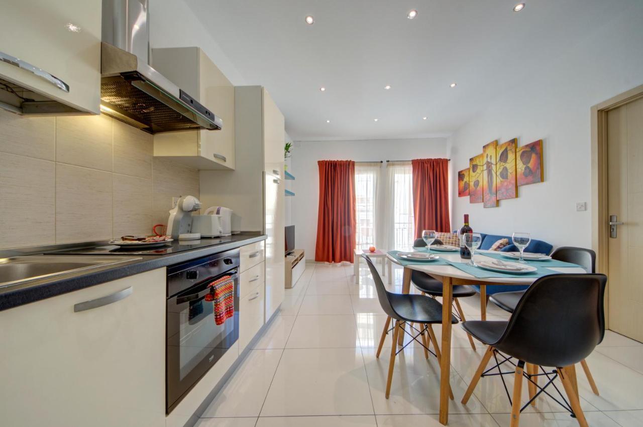Sapphire Court 2 Bedroom Apartments By Shortletsmalta Sliema Exteriör bild