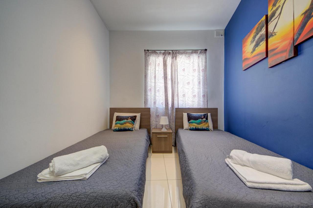 Sapphire Court 2 Bedroom Apartments By Shortletsmalta Sliema Exteriör bild